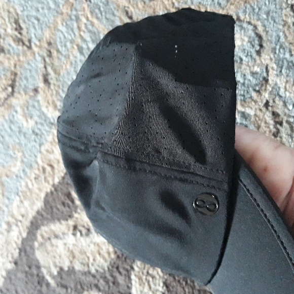 2x*Host Pick*Layer 8 UPF 40+ ladies running hat - Picture 8 of 12